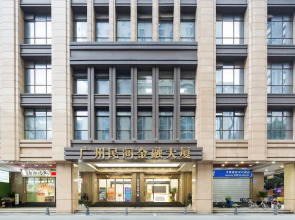 YOYO Apartment Jinrong Branch