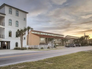 Beaux Soleil 7 Bedroom Holiday Home by Five Star Properties