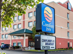 Comfort Inn East Windsor - Springfield