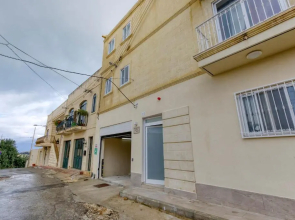 Stunning Apartment With Pool-hosted by Sweetstay