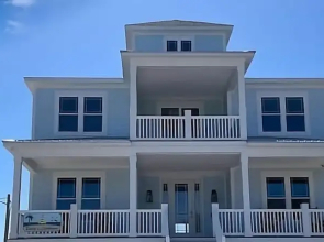 Bailey's Lighthhouse