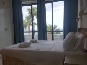 Alex Beach Apartment 203