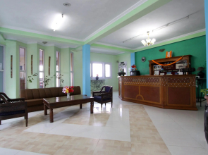 Shining Star Resort