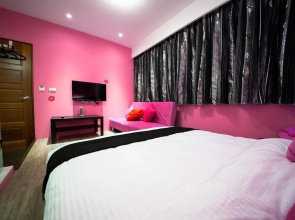 LuoDong YesFun B&B