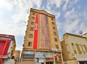 OYO 318 Azure Plaza Furnished Units