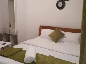 Lovely serviced studio with a free parking