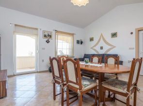 Seaview Apartment Varga 2