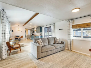 Downtown Cascade Vacation Rental < 1 Mi to Lake!