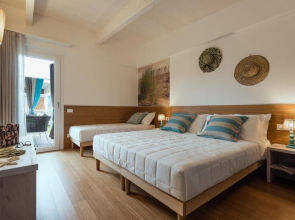 The Chic Lino Delle Fate Eco Resort 2 Bed Bungalow Sleeps 7