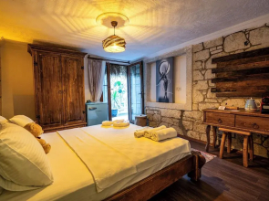 Lulu Inn Çeşme