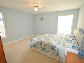Barge Road 13609