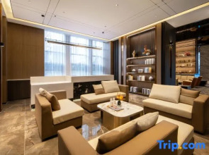 The GiorgioMorandi Hotels (Linyi Hedong Wuyue Plaza)