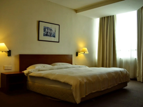 The Krystal Suites Penang