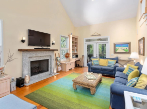 12 Live Oak Place by Hodnett Cooper