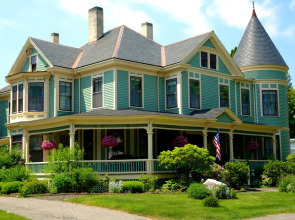 LimeRock Inn
