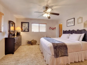 Parowan Escape With 2 Game Rooms, Deck & Yard!