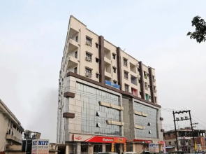 Hotel Galaxy by OYO Rooms