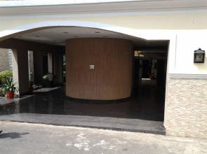 Thornberry Savannah Suite Hotel