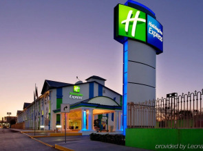 Holiday Inn Express Piedras Negras by IHG