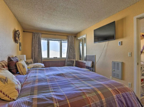 Cozy Ski-in/ski-out Granby Condo w/ Balcony!