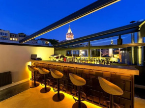 Walton Hotels Galata