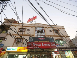 OYO 9585 Hotel Kavya Palace