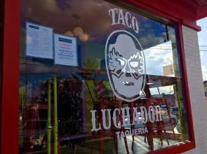 Lux Townhouse Walk to All