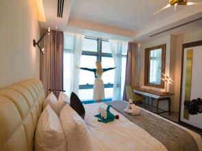 Waterfront Hotel Apartments