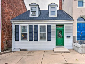 Central Lancaster Home < 1 Mi to Downtown!