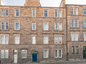 Canonmills Apartment