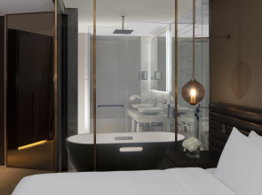 Paramount Hotel Dubai