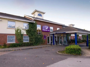 Premier Inn Rugby North - Newbold