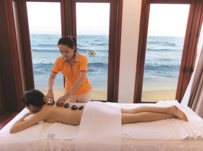 Hoang Ngoc Beach Resort