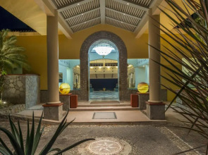 Camino Real Acapulco Diamante