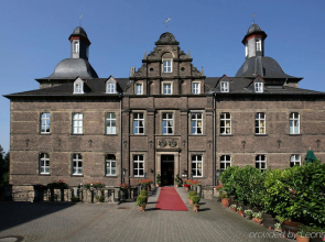 Schlosshotel Hugenpoet