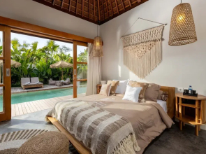 Villa Chempaka by Alfred in Bali - New Luxe Tropical 4BR Dream Villa in Canggu