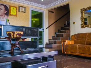 Sheilas Executive Hotel & Lodge