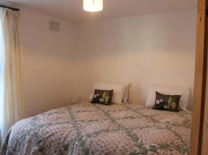 Deal Cottage 5 minutes walk to the beach & Town centre