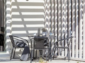 Bianco House Apartments