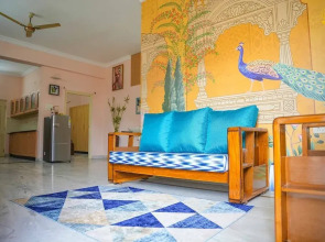 Yellow Bells Residency (Serviced Apartments)
