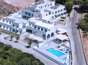 Eagles Nest Hotel
