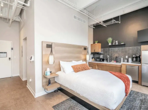 The 333 Suites 204 Stay for 2