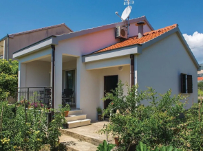 Amazing Home in Kastel Novi With Wifi and 2 Bedrooms