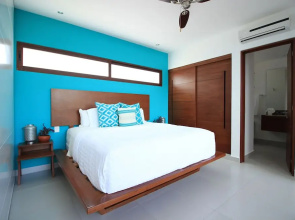 Penthouse Panoramic View by Olahola