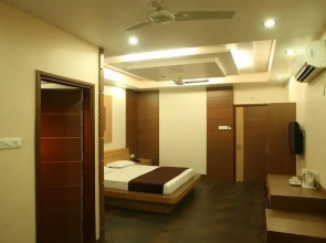 Golden Retreat Guest House