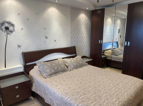 Apartments on Prospekt Kosmonavtov 38