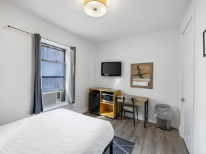 Hotel 27 by LuxUrban