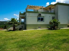 Villa Dimokratia