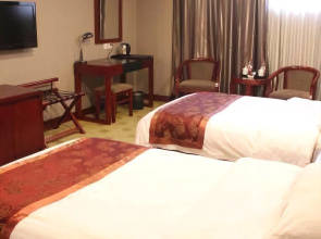 Oscar Holiday Hotel