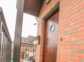 Belfast Budget Maldon Court 20